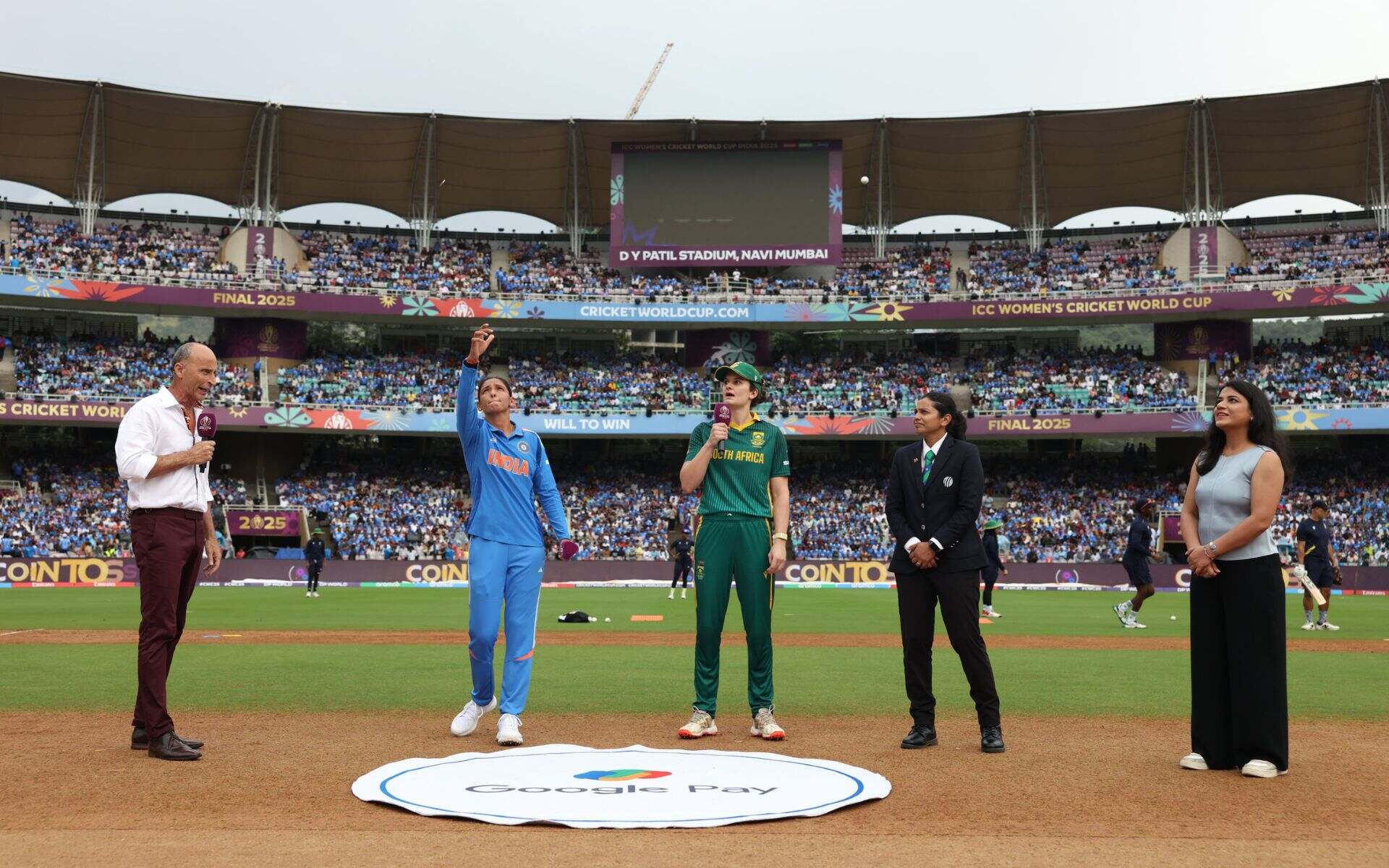Toss delayed in IND-W Vs SA-W match as rain threatens to spoil World Cup final in Navi Mumbai
